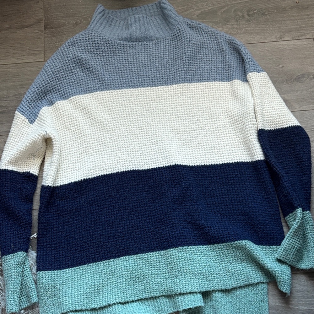 Colorblock Turtleneck Sweater